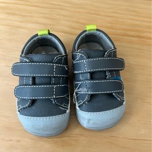 See Kai Run Boys First Walkers, Size 4